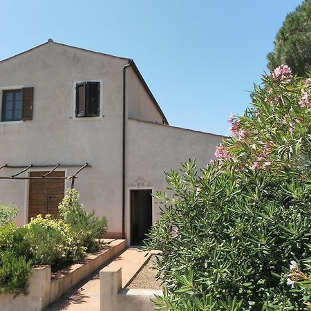 Affittacamere Il Caminetto Portoferraio Luaran gambar